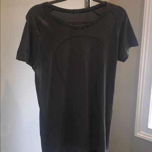 Lululemon black and white striped top